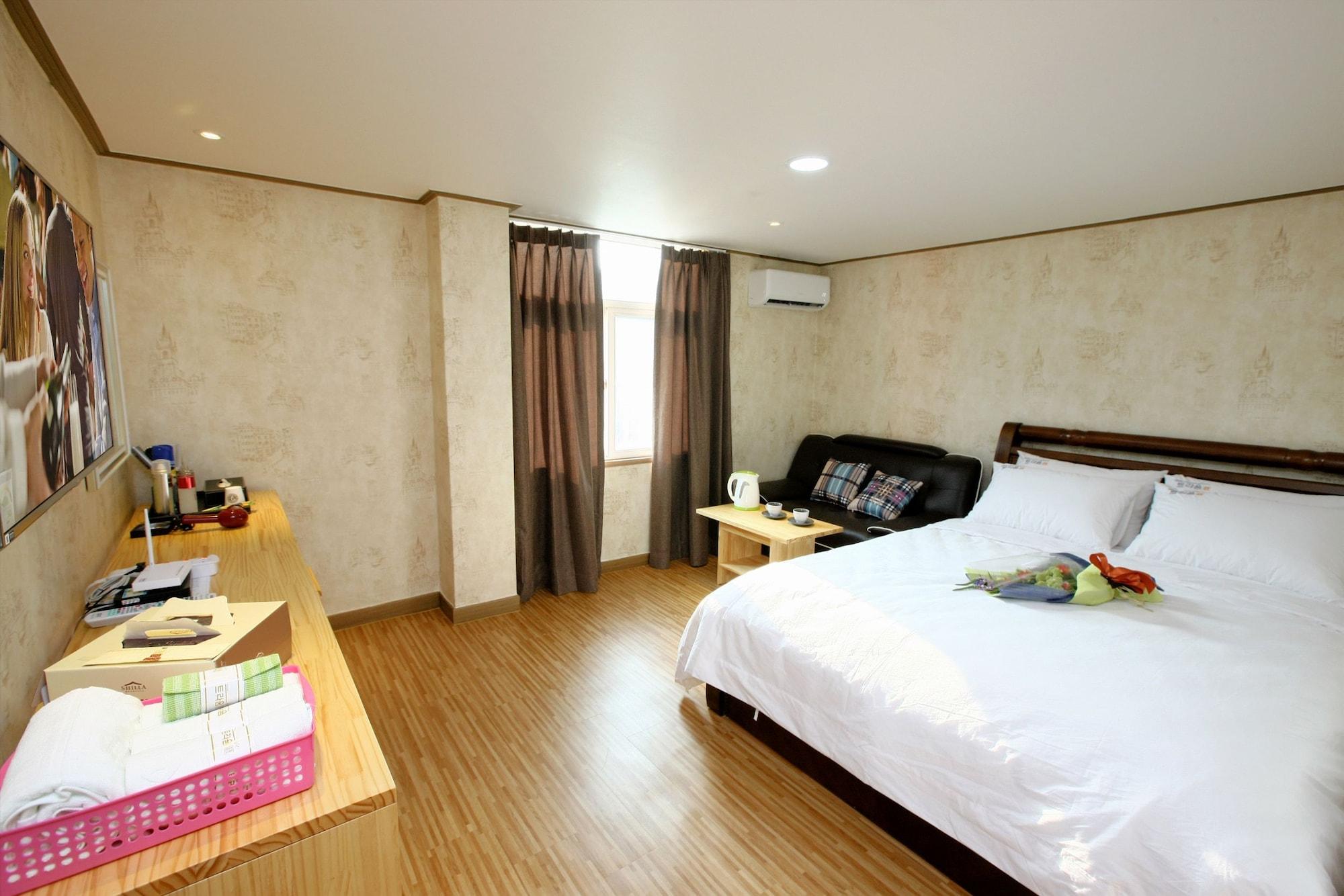 Traum Hotel & Condo Gapyeong Exterior photo