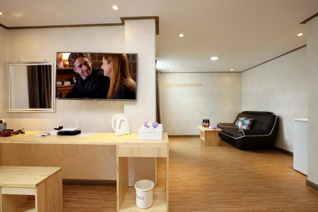 Traum Hotel & Condo Gapyeong Room photo