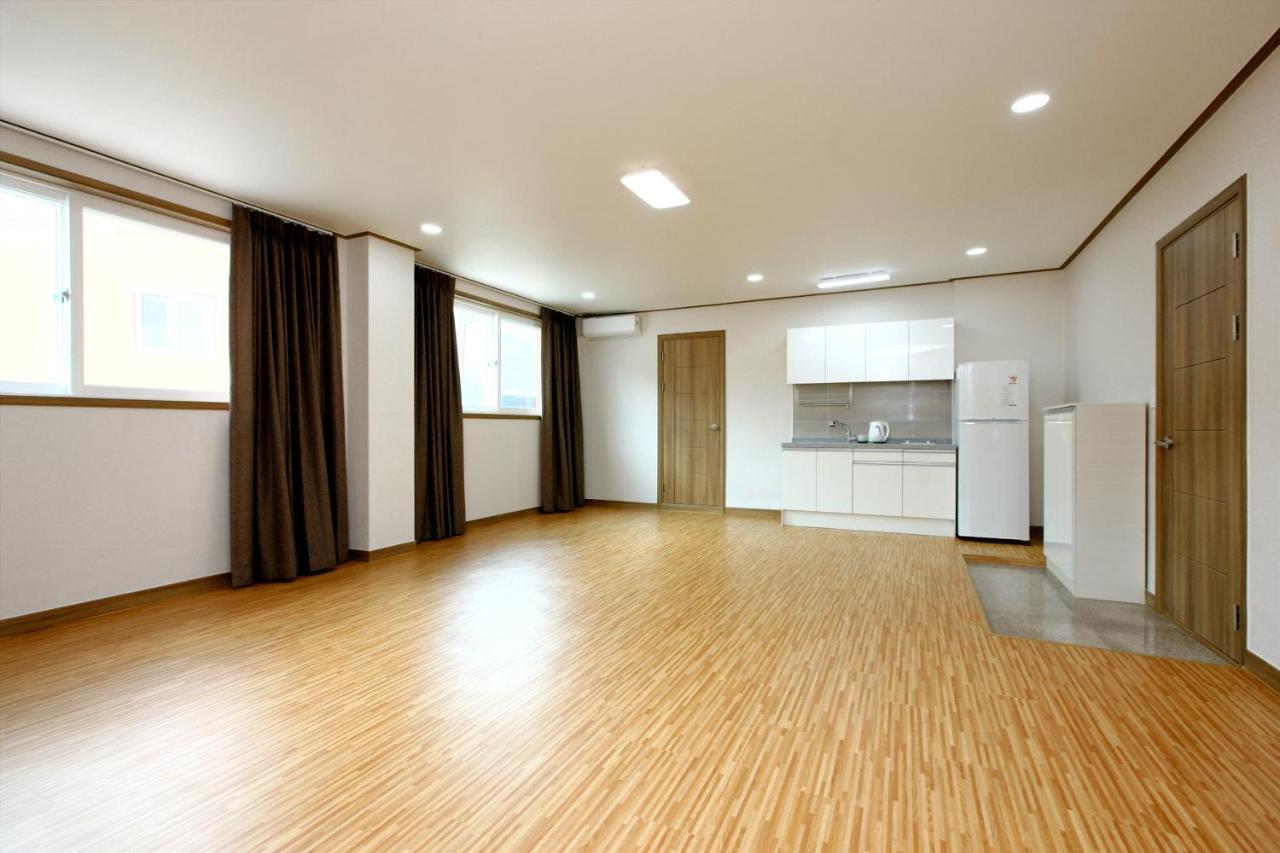 Traum Hotel & Condo Gapyeong Exterior photo